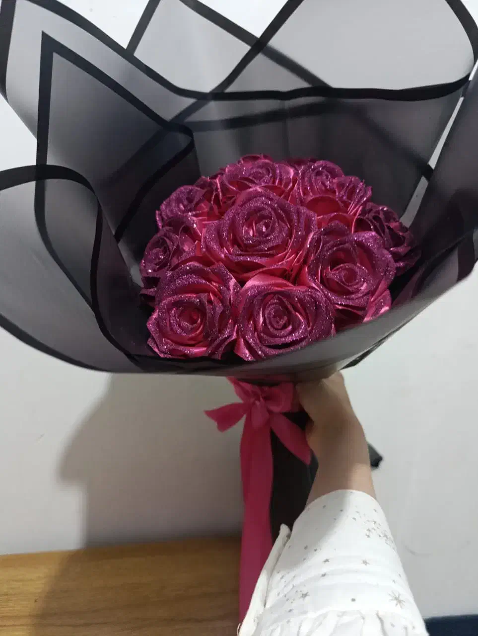 باکس ودسته گل آماده تحویل اقتصادی|گل مصنوعی|شیراز, محراب|دیوار