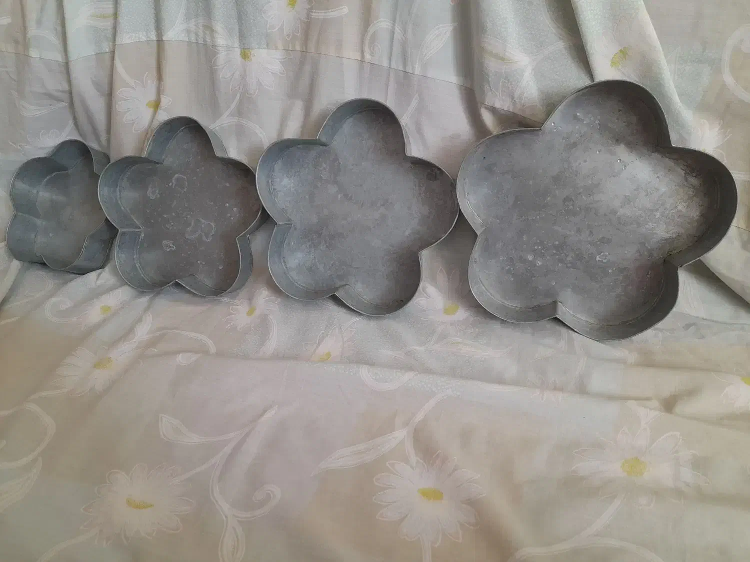 قالب کیک پزی ۴ سایز|ظروف پخت‌وپز|جهرم, |دیوار