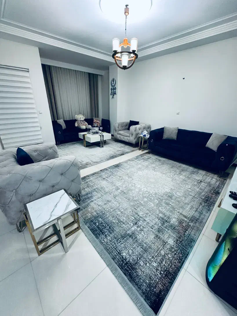 یه جفت فرش ۶ متری ۱۲۰۰ شانه یه دست مبل چستر ۷ نفره|مبلمان خانگی و میز عسلی|شهریار, شهریار|دیوار