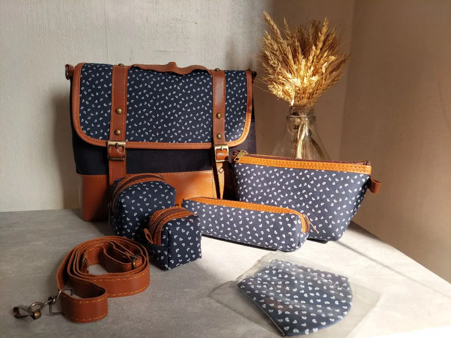 کیف. دانشجویی|کیف، کفش، کمربند|محمدشهر, همایون ویلا|دیوار