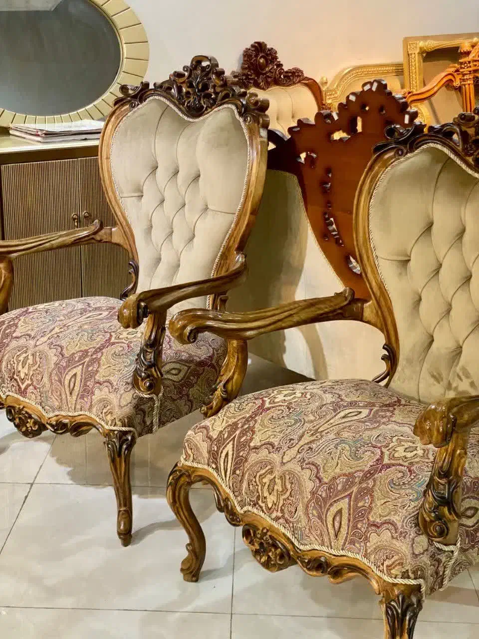 تعمیر و لکه گیری مبلمان در منزل|خدمات پیشه و مهارت|تبریز, |دیوار