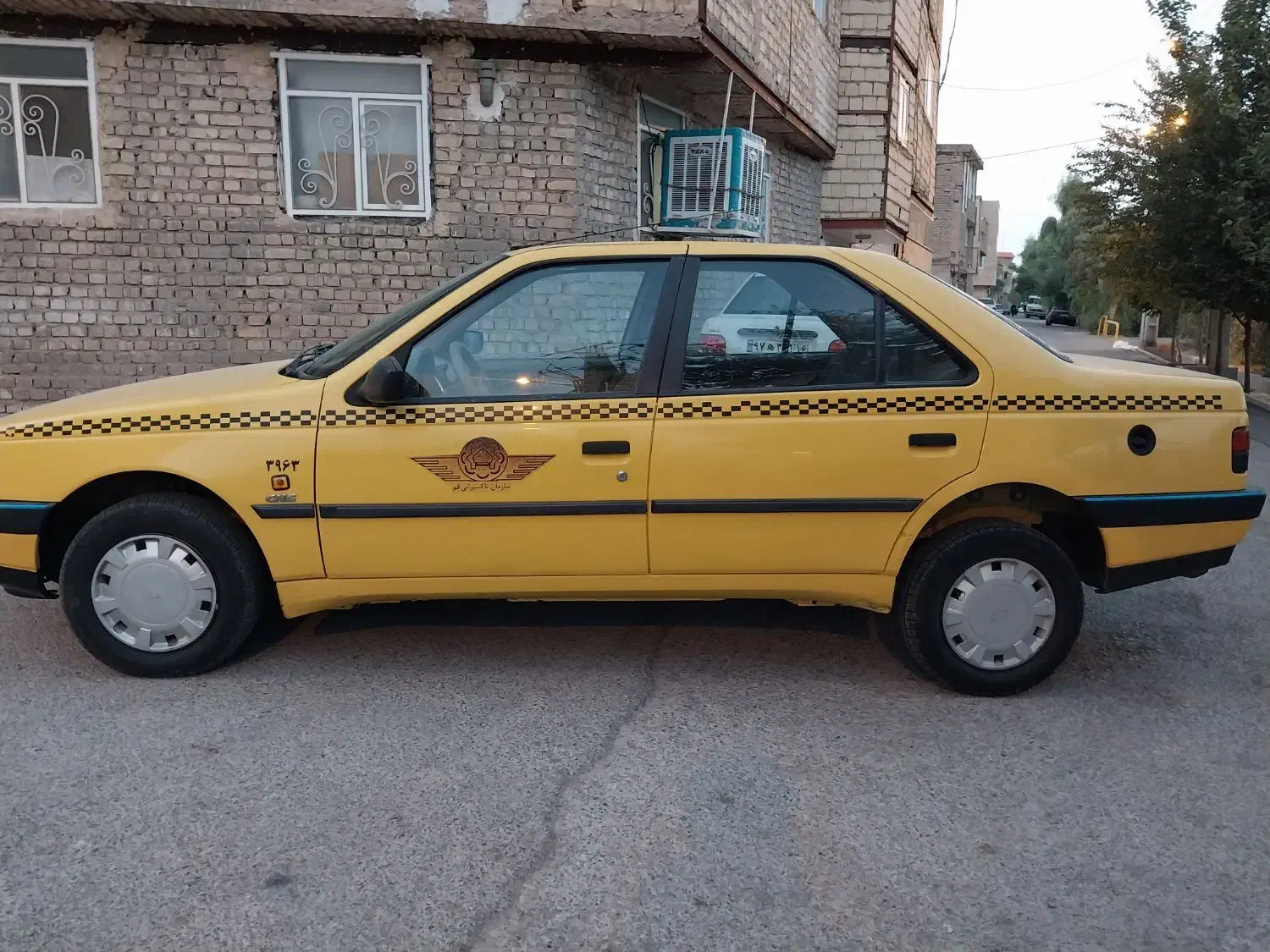 پژو ۹۶ گردشی بدون رنگ عروسک|خودرو سواری و وانت|قم, کوه سفید|دیوار