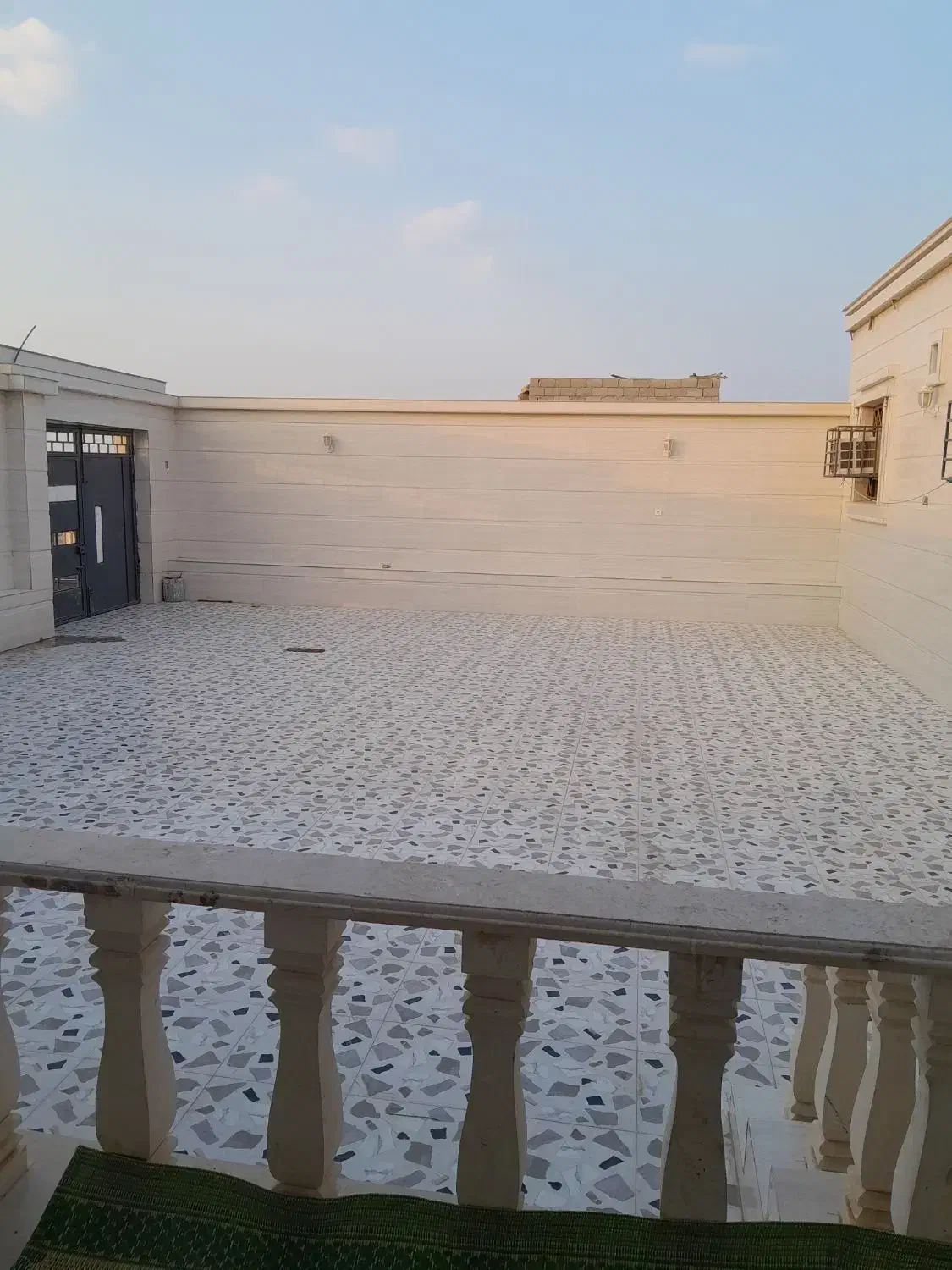 سوییت تمییز حیاط دار|اجارهٔ کوتاه‌مدت ویلا و باغ|قشم, |دیوار