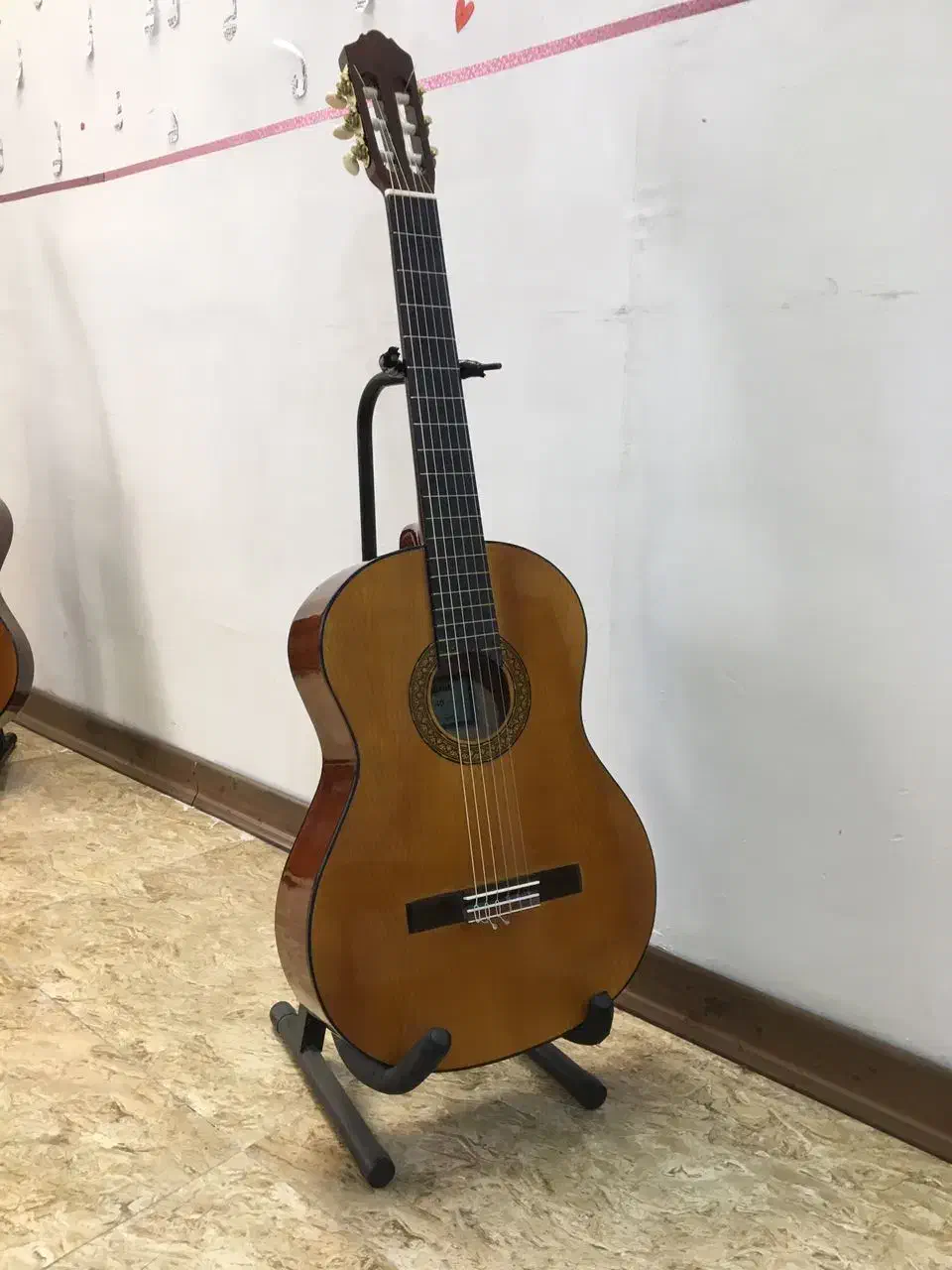 گیتار یاماها|گیتار، بیس، امپلیفایر|کرج, برغان|دیوار