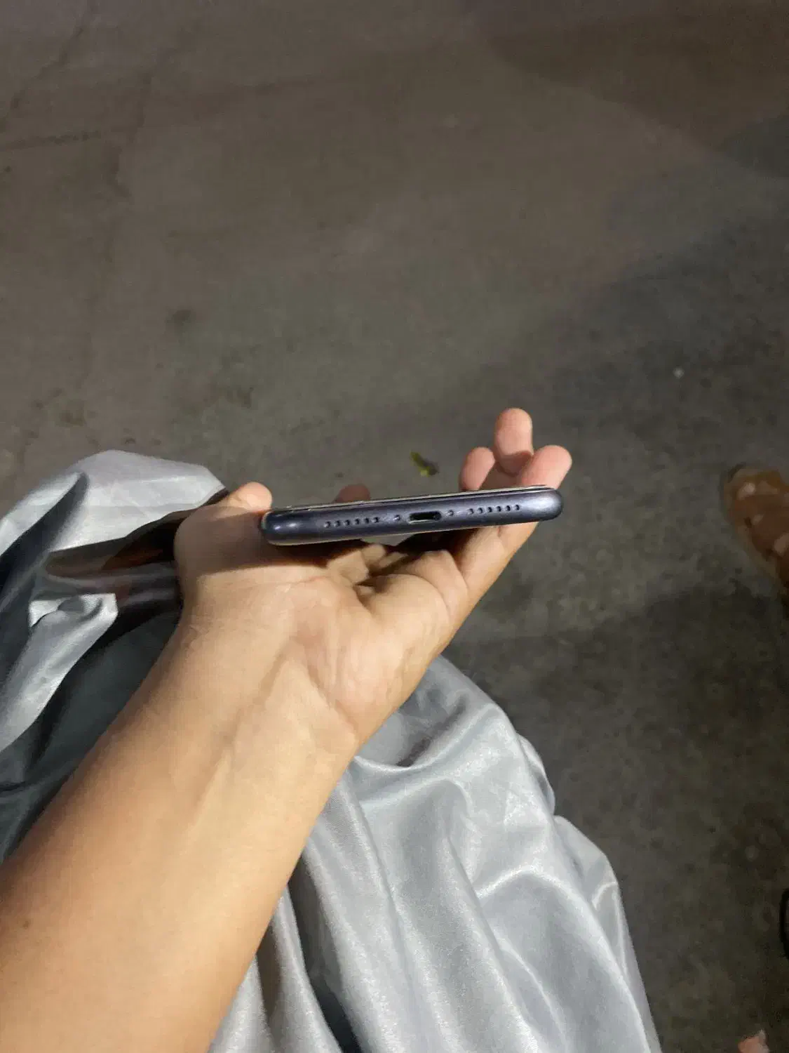 آیفون 11 خالی|موبایل|چابهار, |دیوار