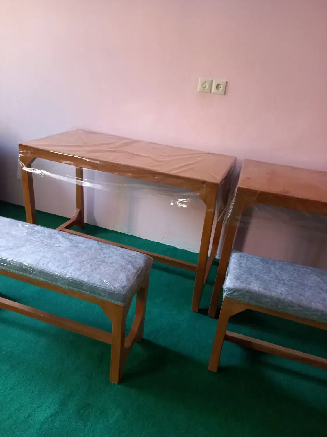 نیمکت و میز چوبی|میز و صندلی غذاخوری|زنجان, |دیوار