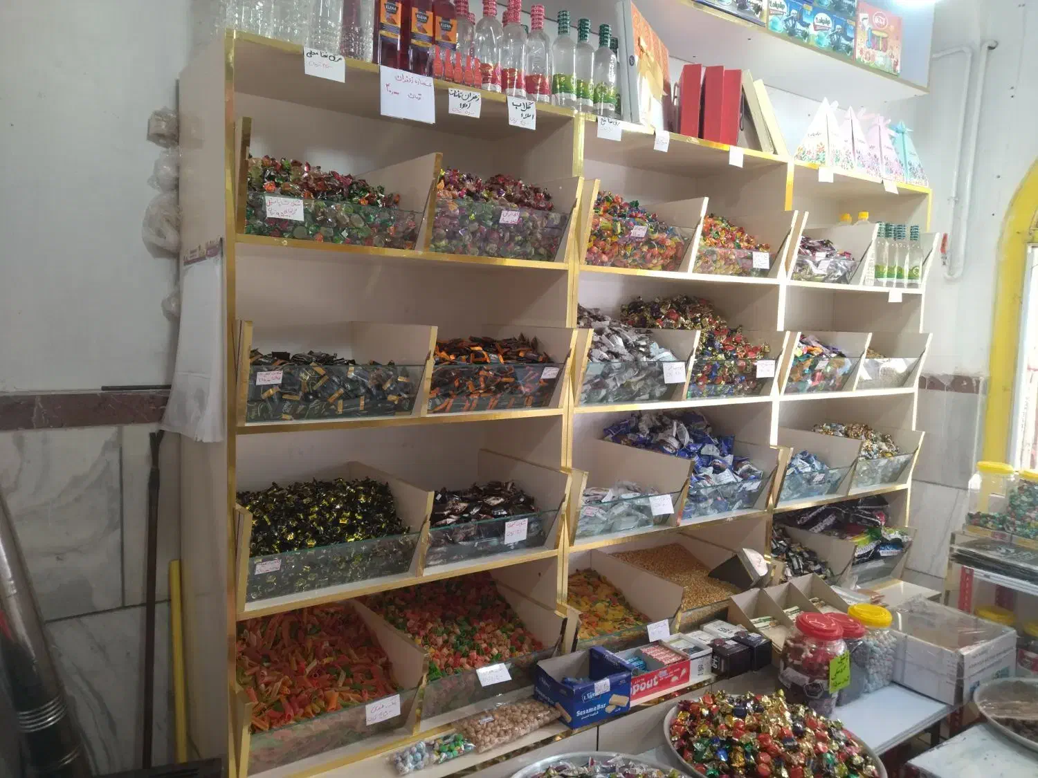 قفسه آجیل حبوبات|فروشگاه و مغازه|بیجار, |دیوار