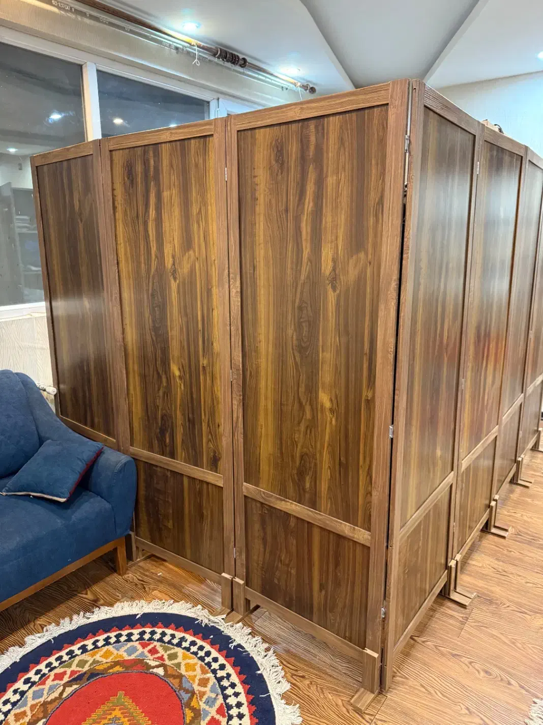 پارتیشن دیوار متحرک|مبلمان خانگی و میز عسلی|شیراز, سینما سعدی|دیوار