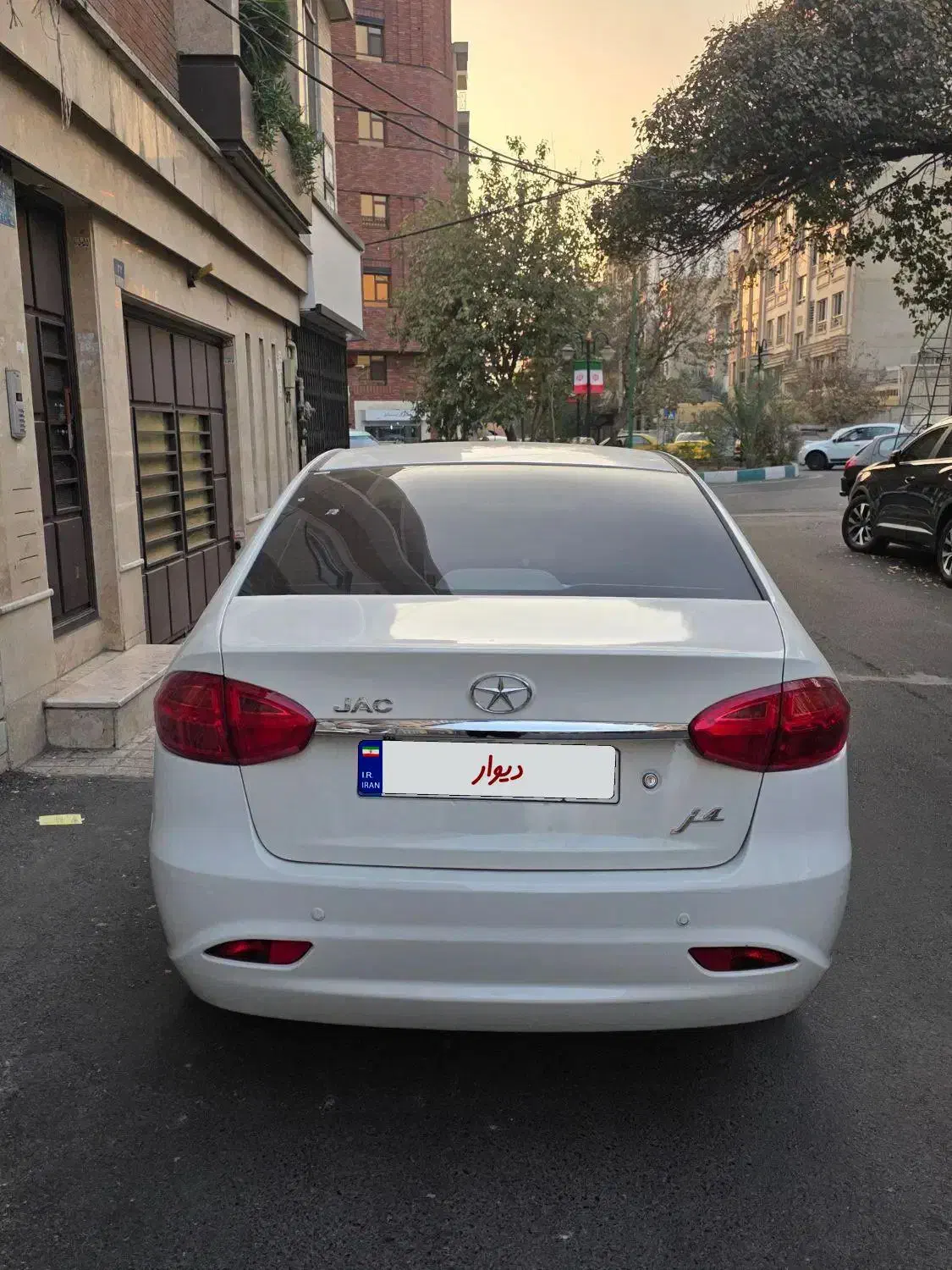 جک j4|خودرو سواری و وانت|تهران, پرستار|دیوار