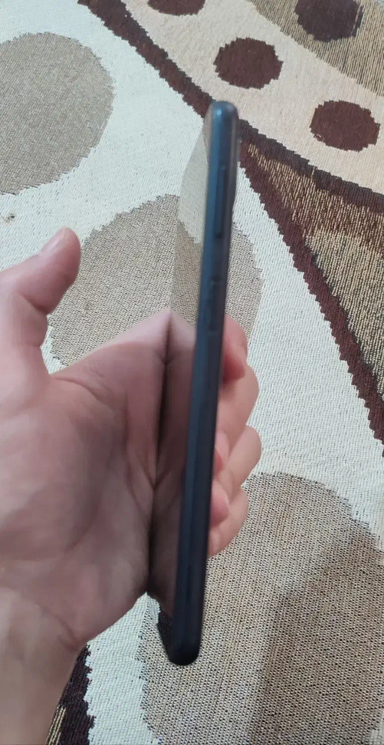 گوشیa22|موبایل|شال, |دیوار