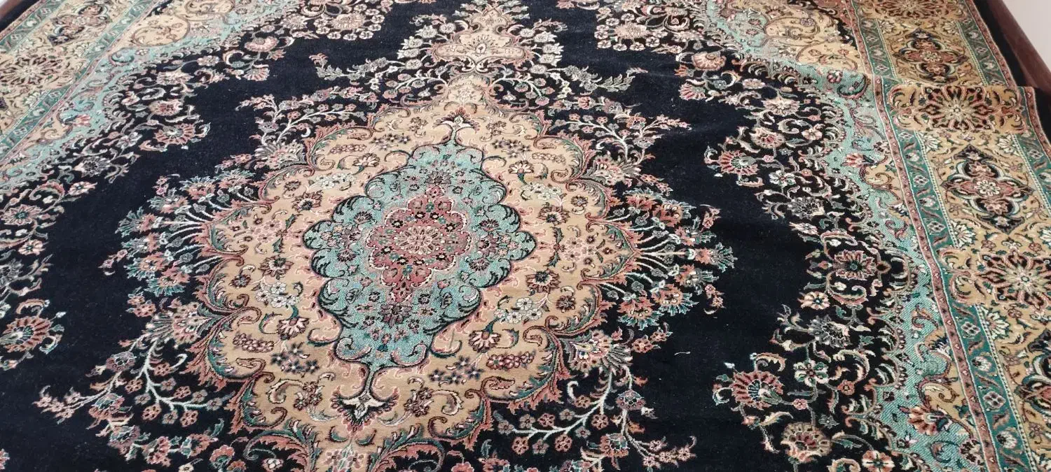 فرش|فرش|تهران, قصر فیروزه ۱|دیوار