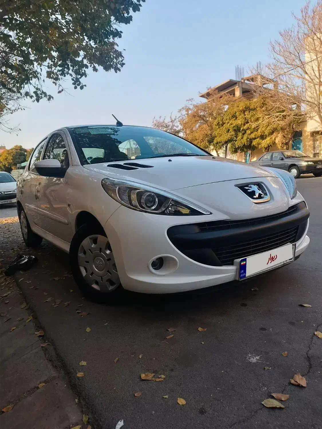 207 مدل 99 سقف فلز|خودرو سواری و وانت|تبریز, |دیوار