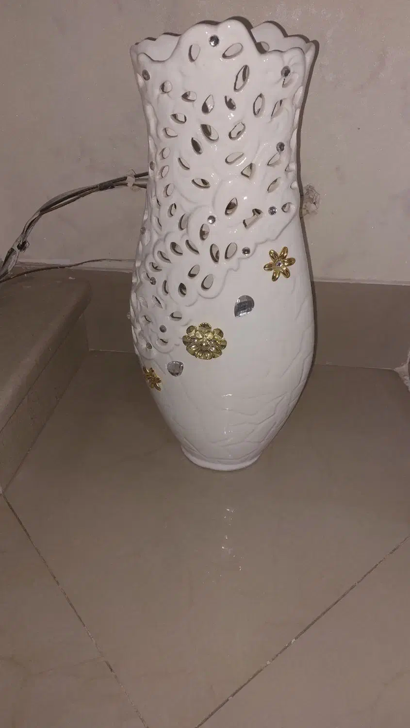 مجسمه جنس چینی وگلدان جنس چینی|مجسمه، تندیس، ماکت|فردیس, فردیس|دیوار