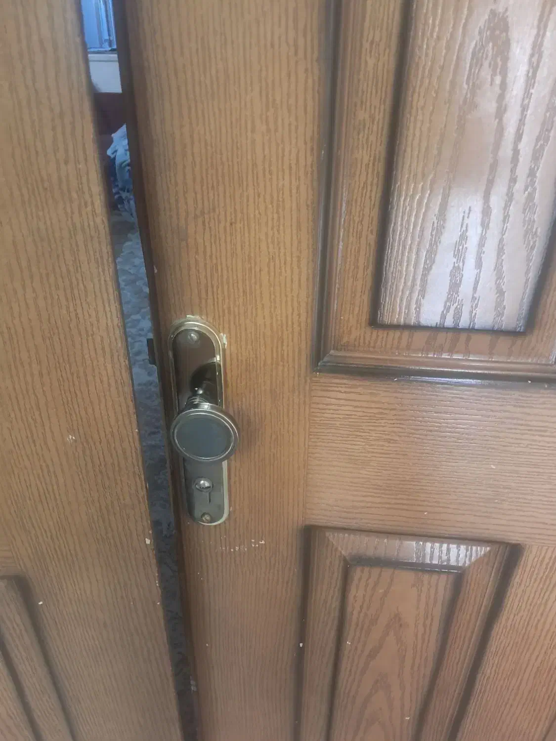 در ورودی|میز و صندلی غذاخوری|اصفهان, خانه اصفهان|دیوار