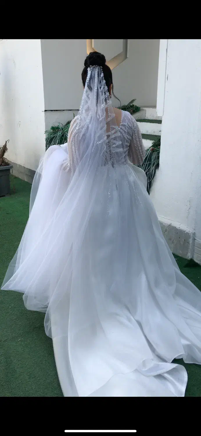 لباس عروس|لباس|نوشهر, |دیوار