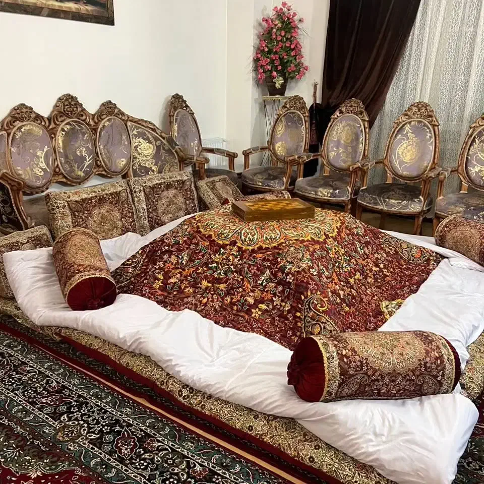 لحاف کرسی نرگسی 4 در 4 دست دوز با لوازمات مخصوص|رختخواب، بالش، پتو|تهران, شهرک ولیعصر جنوبی|دیوار