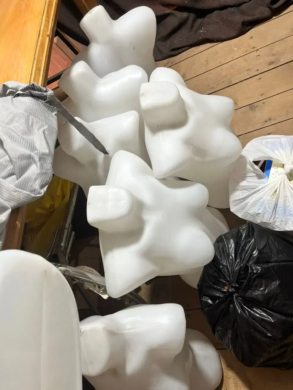 مانکن و چوب لباسی|فروشگاه و مغازه|لنگرود, |دیوار