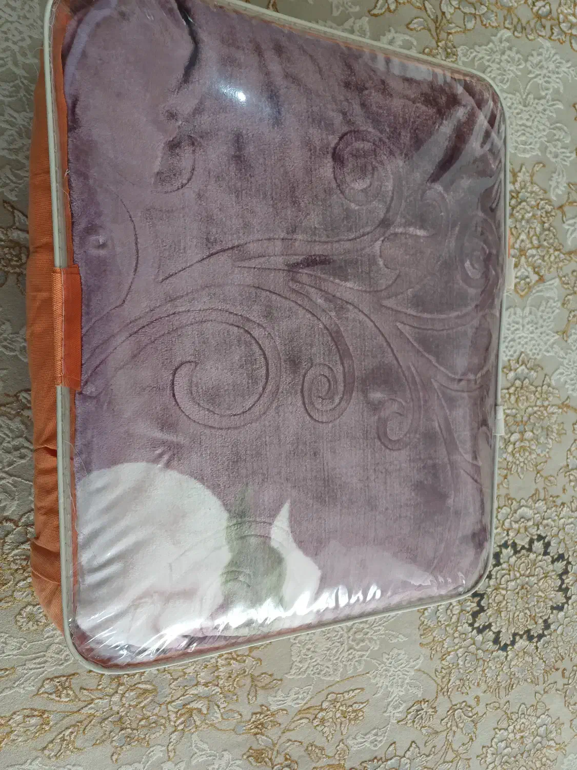 تعدادی پتو یک نفره|رختخواب، بالش، پتو|اسلامشهر, باغ فیض|دیوار