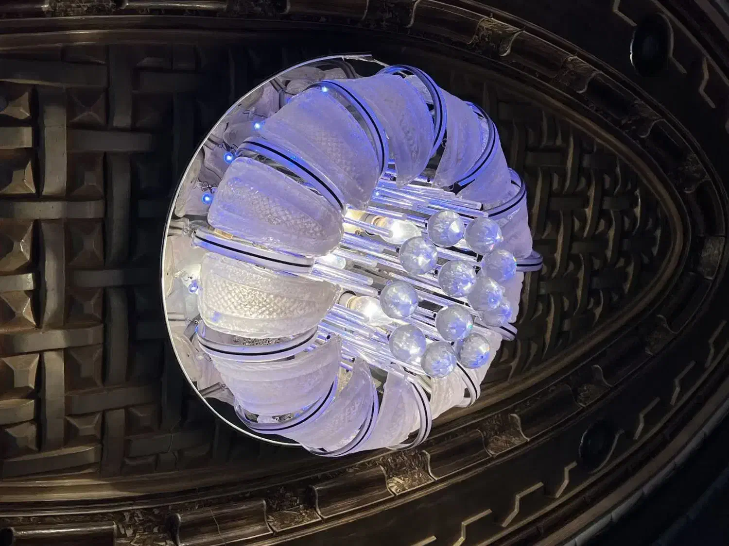 لوستر تمیز سالم|لوستر و چراغ آویز|اصفهان, خاتون‌آباد|دیوار