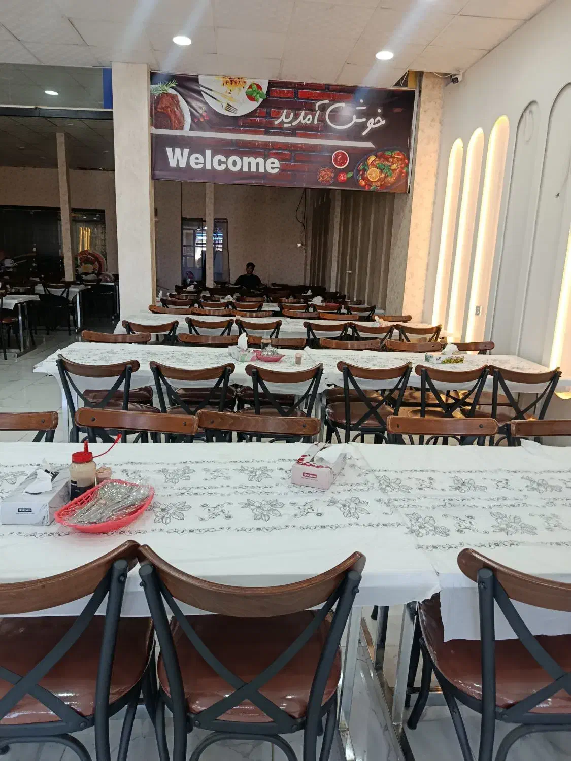 میز و صندلی|میز و صندلی غذاخوری|کاشمر, |دیوار