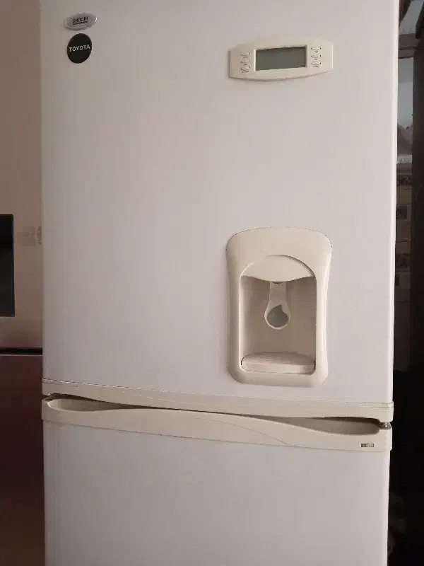 یخچال فروشی|یخچال و فریزر|نی‌ریز, |دیوار