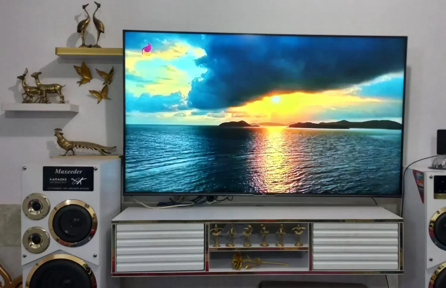 میز تلویزیون همراه سه عدد باکس|میز تلویزیون|قم, ولیعصر|دیوار