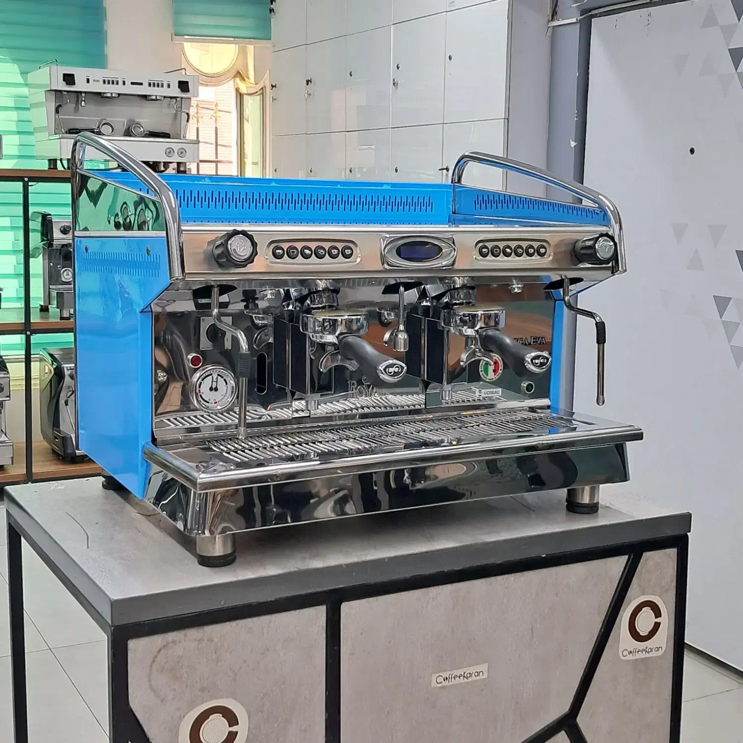 دستگاه اسپرسو رویال کلاسیکا دوگروپ|کافیشاپ و رستوران|تهران, صادقیه|دیوار