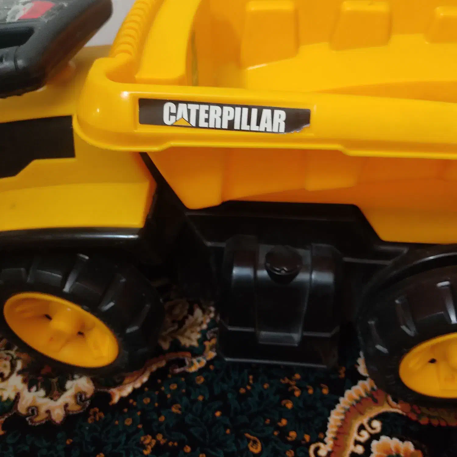 کامیون کاترپیلار زرین تویز|اسباببازی|گلستان (تهران), |دیوار