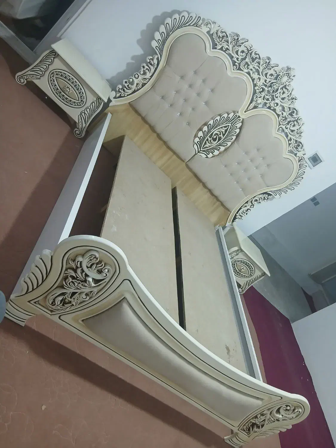 تخت خواب دو نفره|تخت و سرویس خواب|تبریز, |دیوار