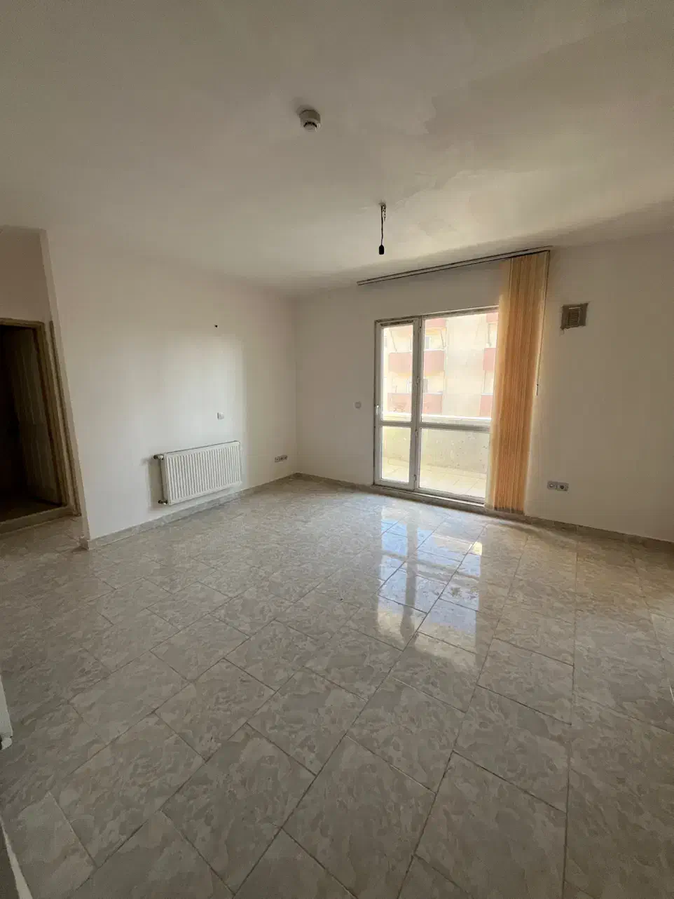 رهن کامل واحد بسیار تمیز مناسب ذوجین و مجرد|اجارهٔ آپارتمان|تبریز, |دیوار