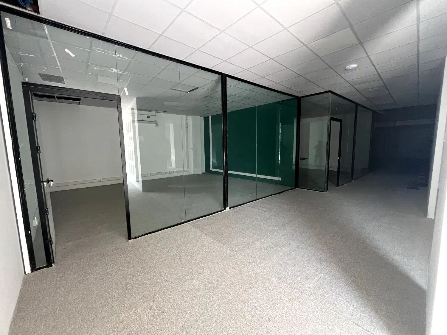 شیشه سکوریت دلتا|خدمات پیشه و مهارت|قم, بنیاد|دیوار