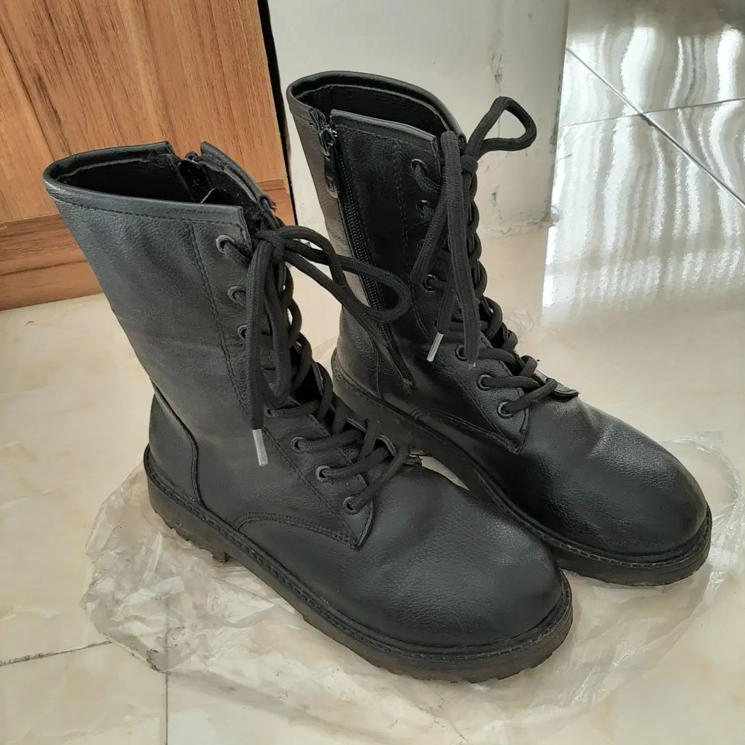 نیم بوت|کیف، کفش، کمربند|تهران, شهرک دانشگاه|دیوار