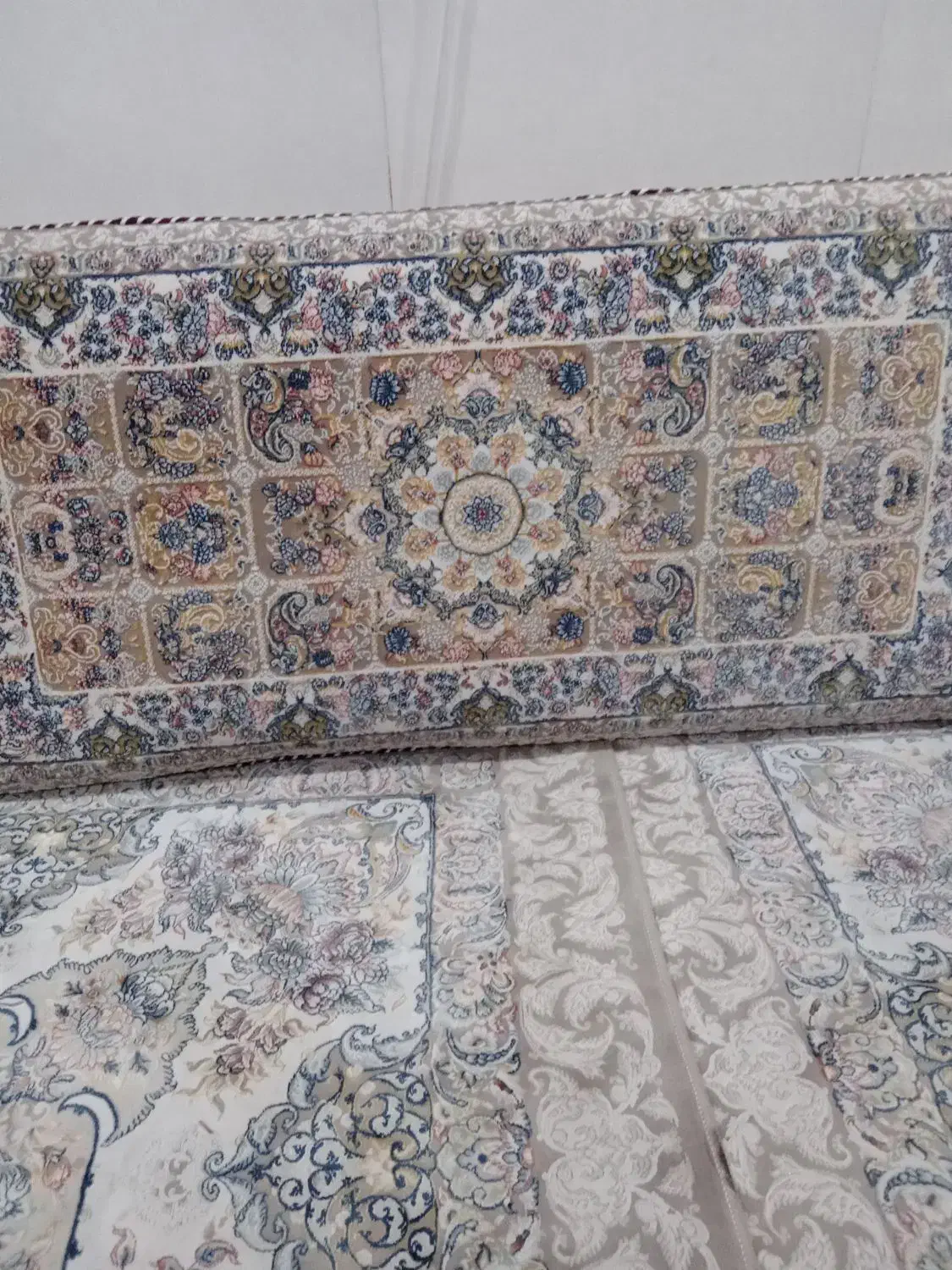 دو عدد فرش ۱۲ متری ۱۲۰۰ شانه گل برجسته|فرش|مریوان, |دیوار
