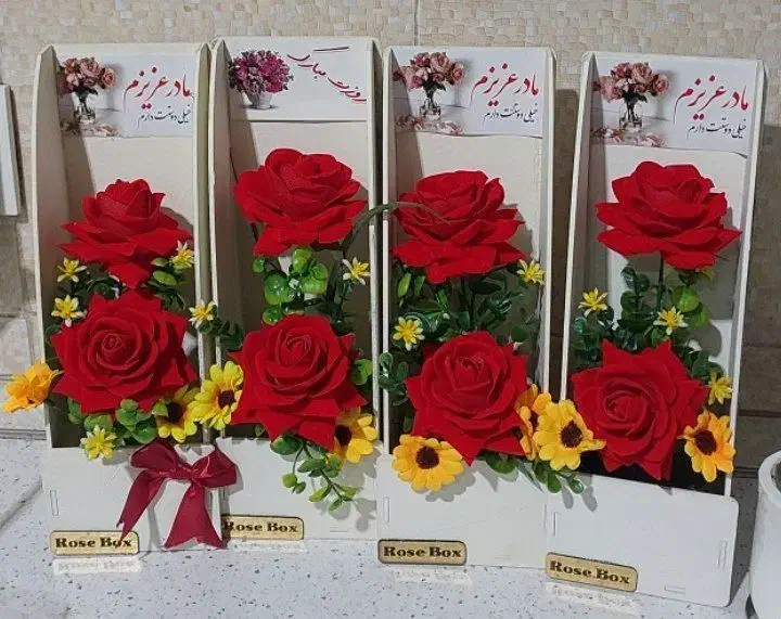 باکس گل هدیه ی روز مادران گرانقدر و همسران گرامی|گل مصنوعی|محمدیه-قزوین, |دیوار