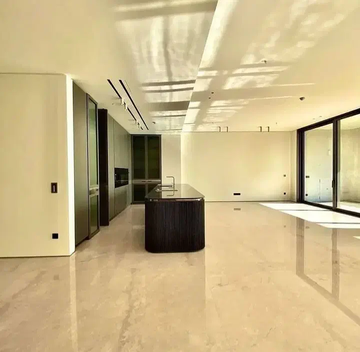 کامرانیه شمالی ۲۳۰ متر مدرن نوساز فول