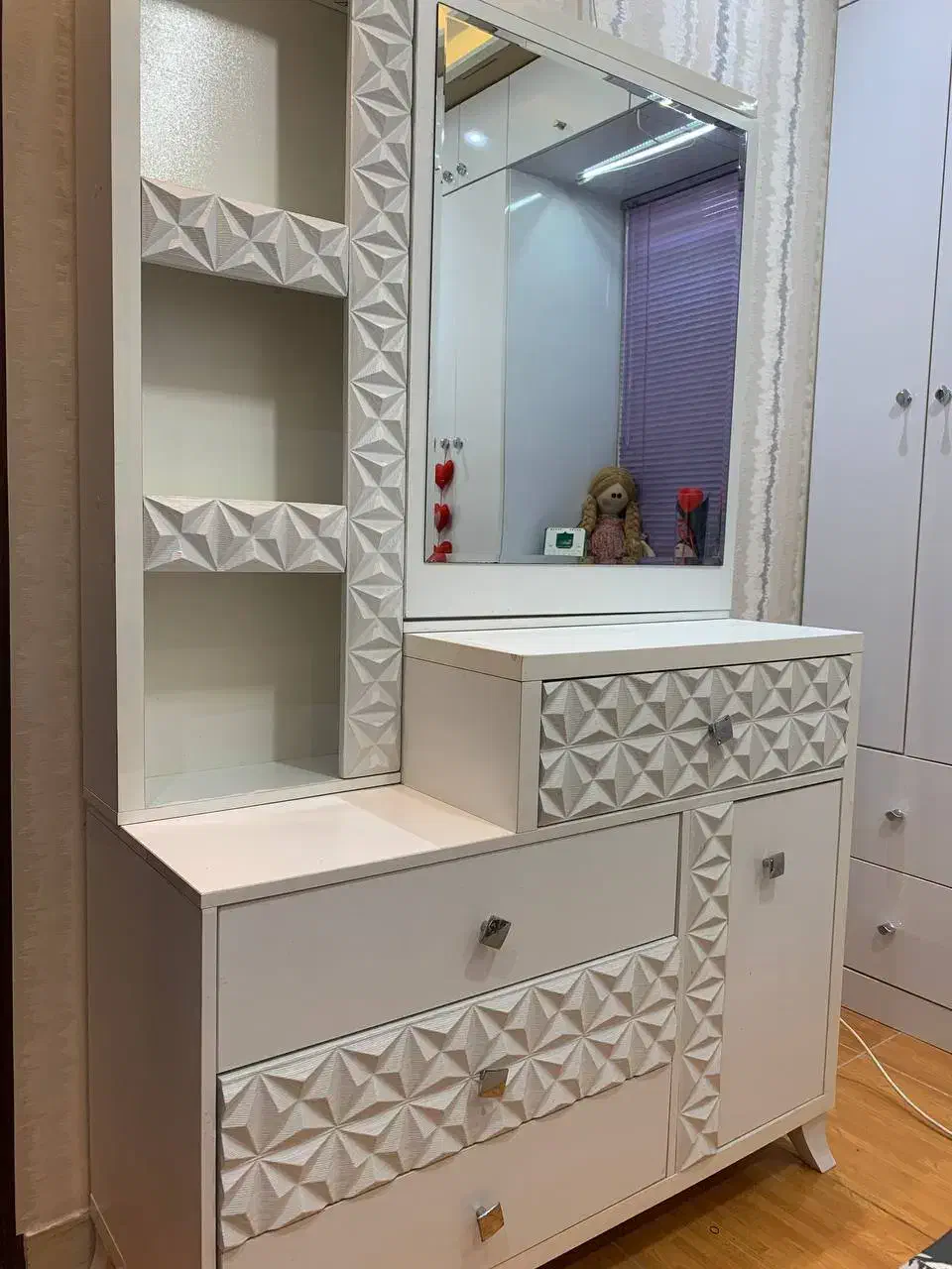 میز آرایش|جاکفشی، کمد، دراور|صومعهسرا, |دیوار