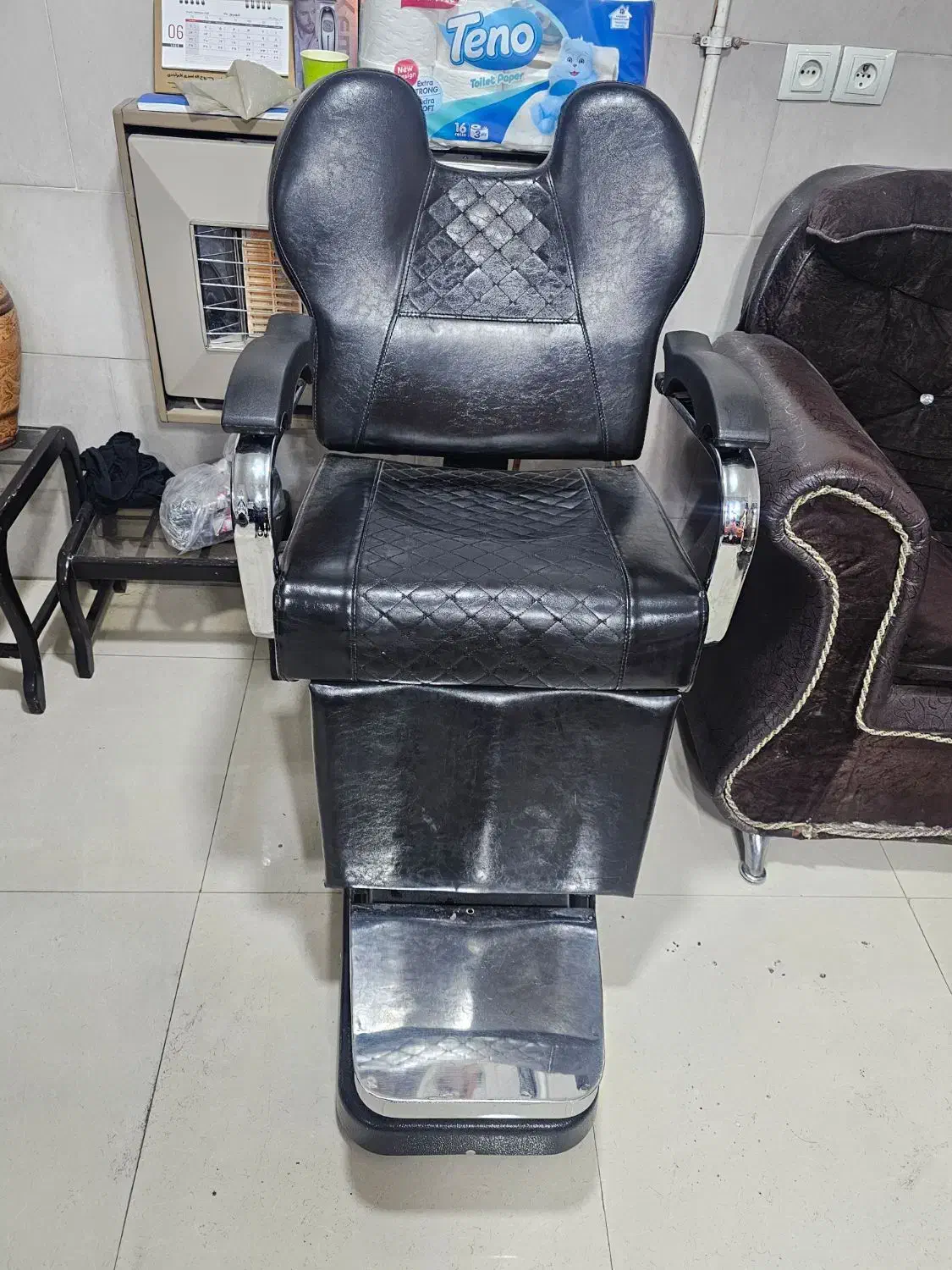 صندلی آرایشگری وی آی پی|آرایشگاه و سالنهای زیبایی|کوار, |دیوار