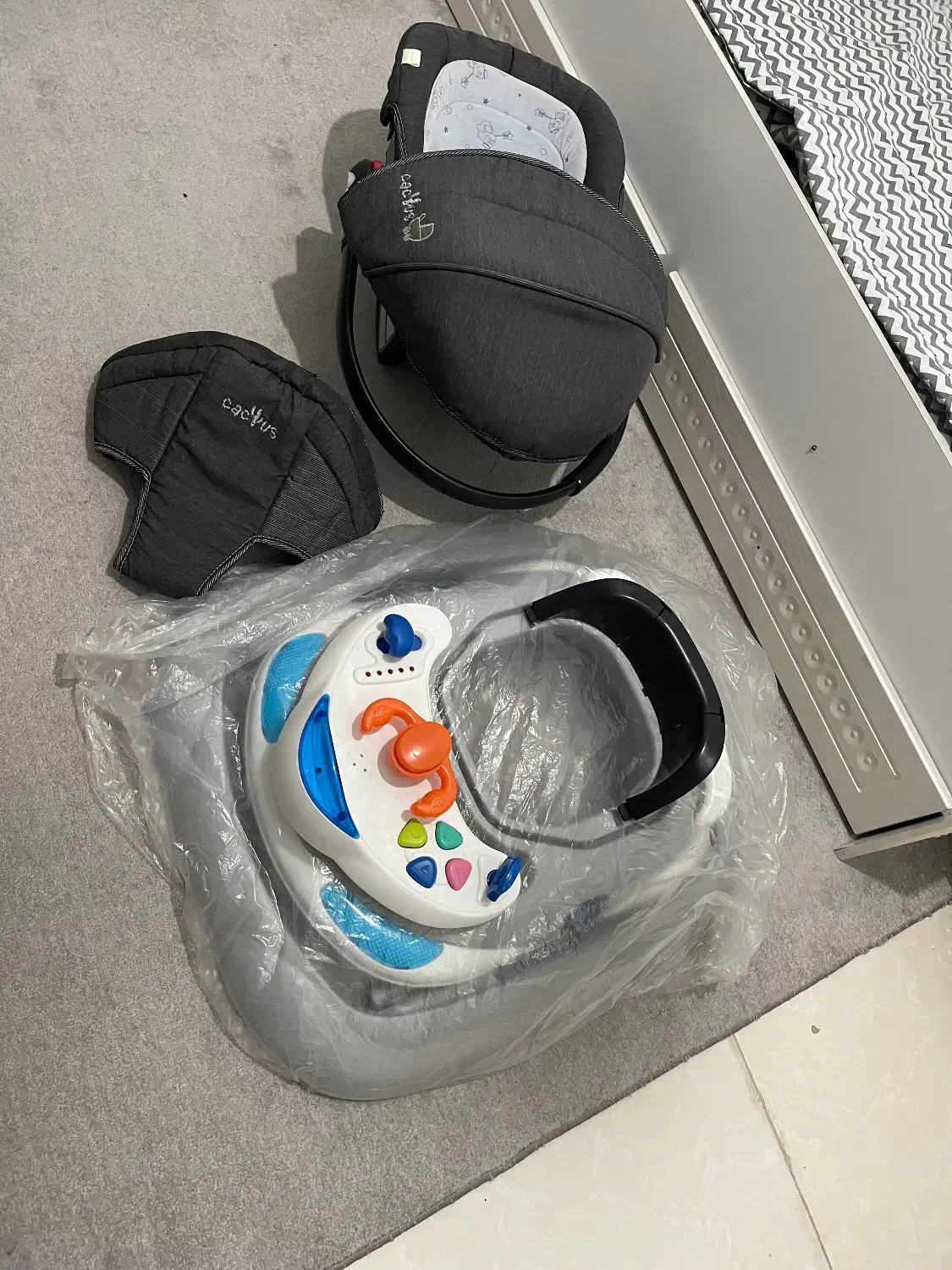 روروک|کالسکه و لوازم جانبی|گرمدره, |دیوار