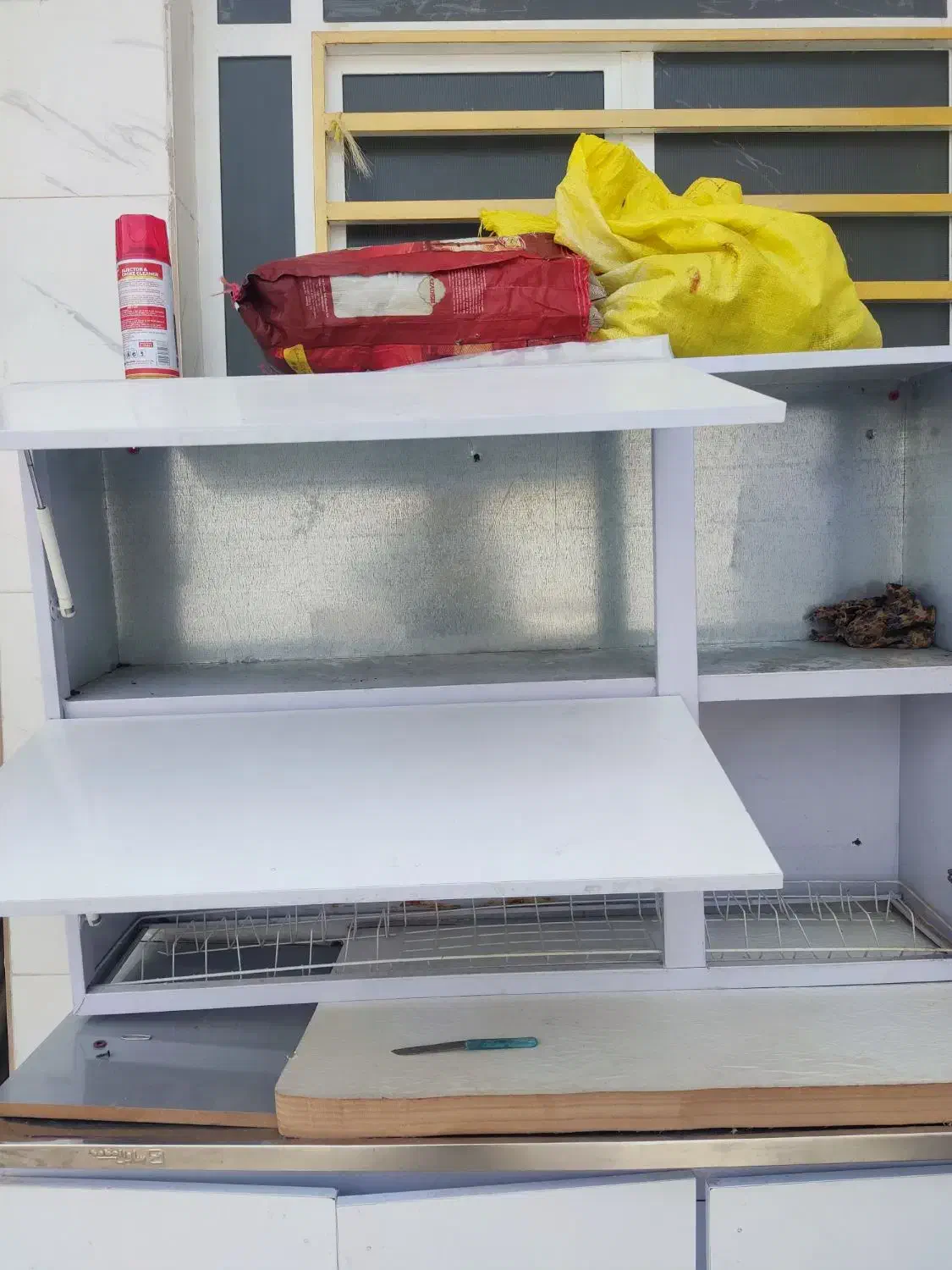 آبچکان|آب‌چکان و نظم‌دهنده ظروف|خرم‌آباد, |دیوار