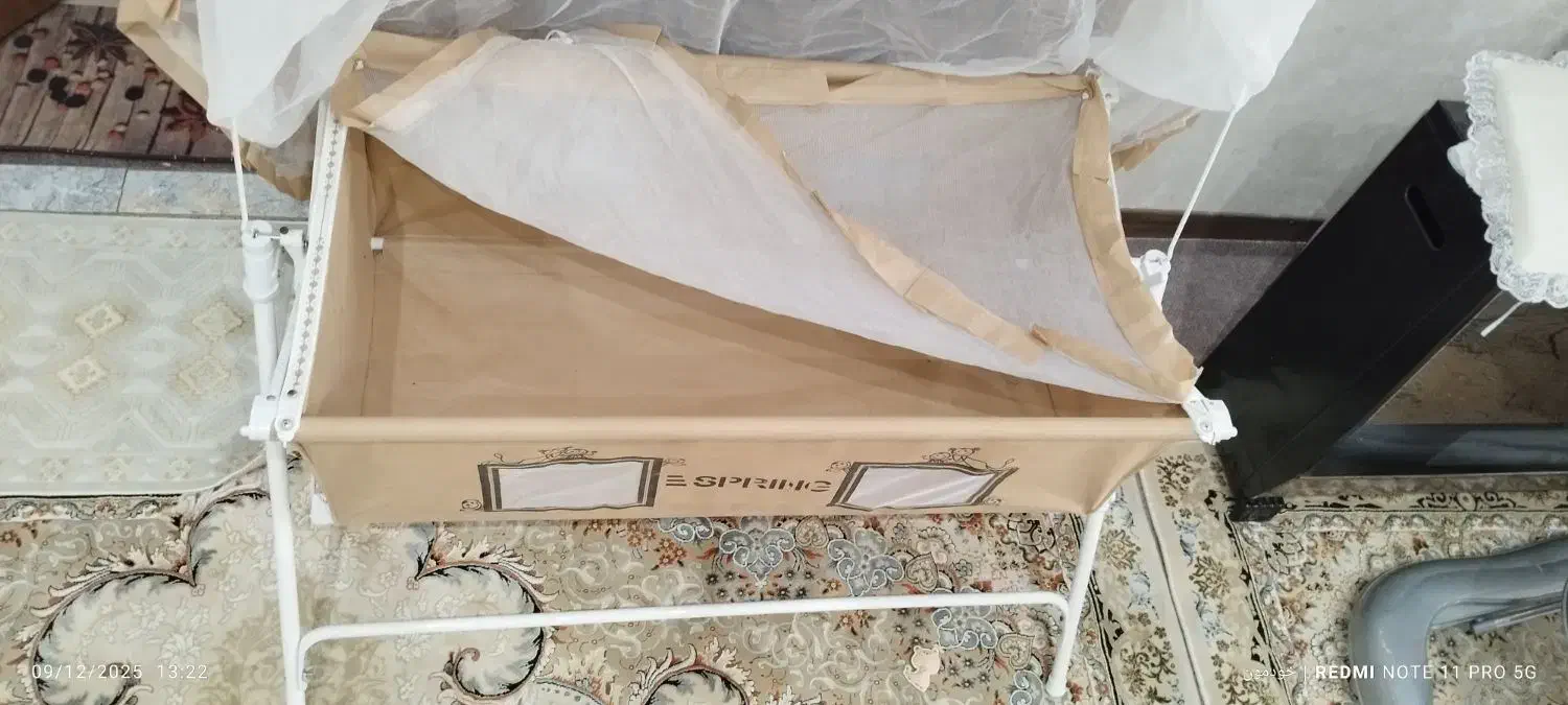 گهواره|تخت و صندلی بچه|نجف‌آباد, امام خمینی|دیوار