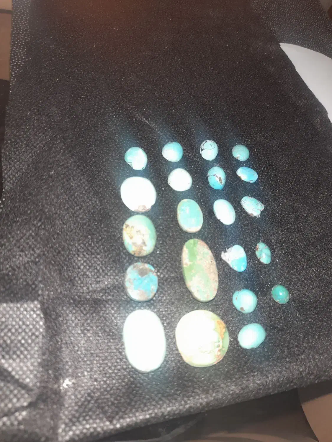 سنگ فیروزه ۲۰عدد مناسب انگشتر زنانه و مردانه|جواهرات|نیشابور, خط کاشمر|دیوار