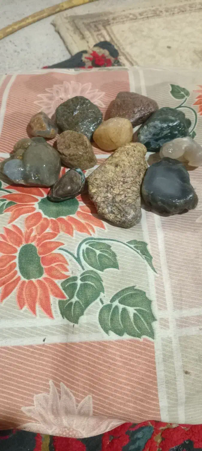 شهاب سنگ عقیق|کلکسیون اشیاء عتیقه|سیاهکل, |دیوار