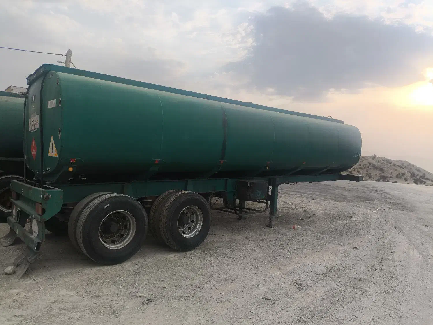 دو عدد تانکر سوخت|خودرو سنگین|هلیلان, |دیوار