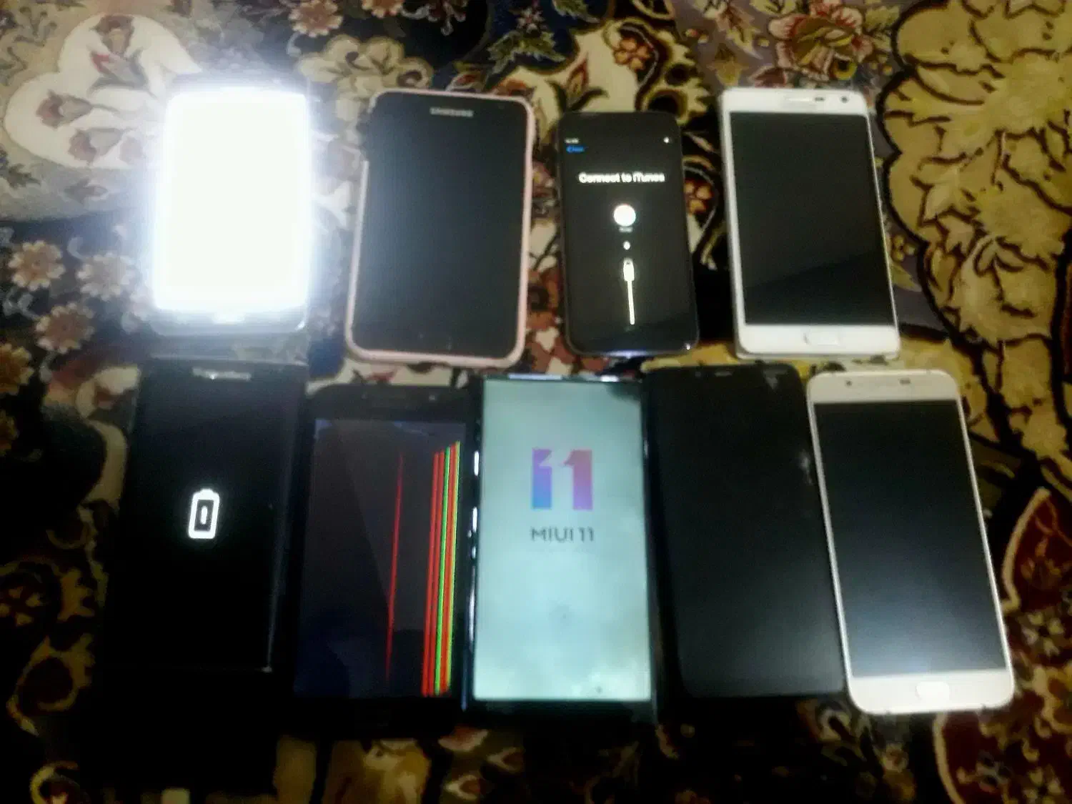 سامسونگ،اپل،بلک بری و شیاومی اوراق|موبایل|پرند, فاز ۶|دیوار