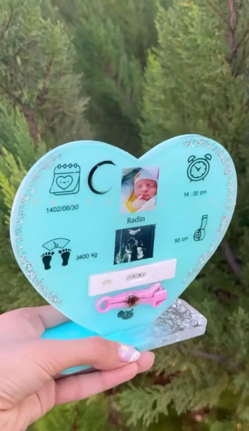 استند با مو و عکس|اسباب و اثاث بچه|خرم‌آباد, |دیوار