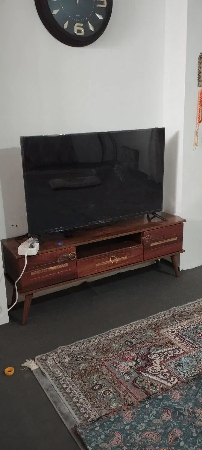 تلویزیون ۵۰ اینچ ال ای دی در حد جهاز|تلویزیون و پروژکتور|تربت جام, میان جام|دیوار