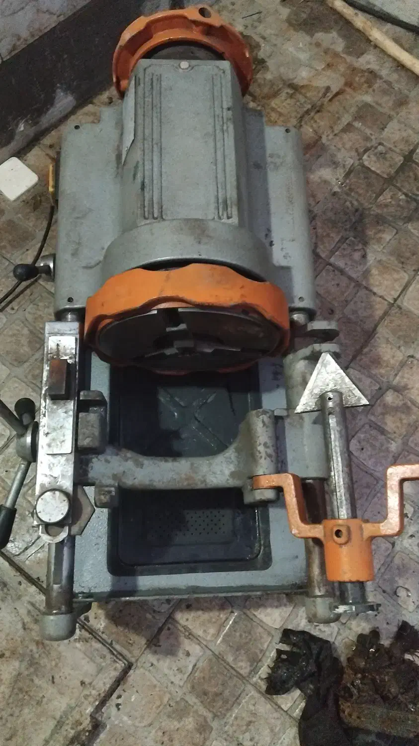 حدیده برقی ۴ اینچ کم کار .سالم درحد اعلا|ابزارآلات|تهران, شهرک ولیعصر شمالی|دیوار