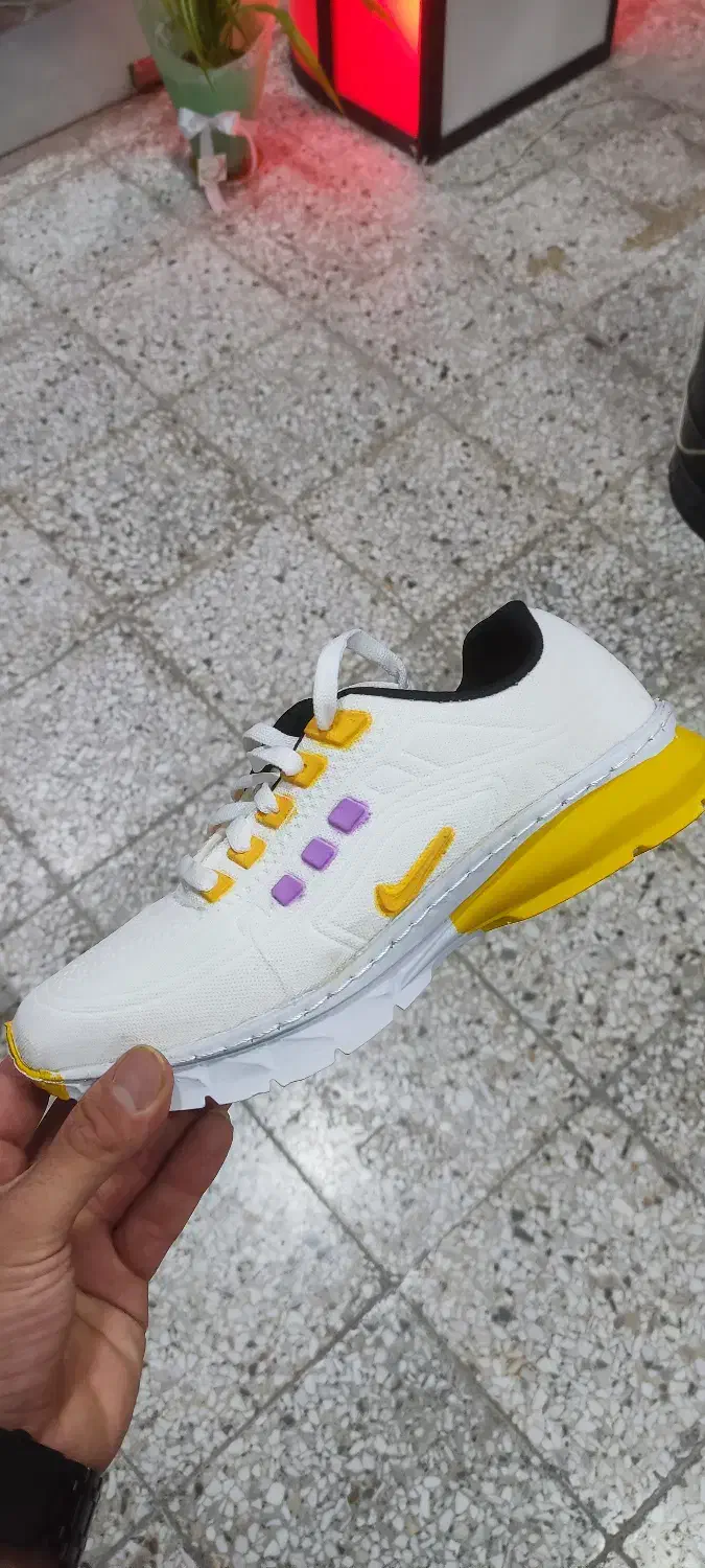 کفش زیر قیمت عمده فروشی|کیف، کفش، کمربند|دهق, |دیوار