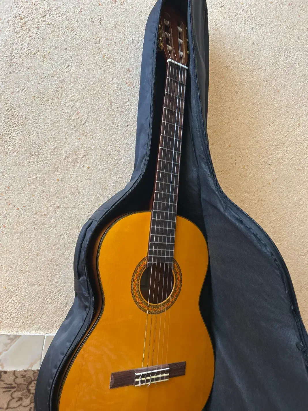 گیتار یاماهاc70|گیتار، بیس، امپلیفایر|رامند, |دیوار