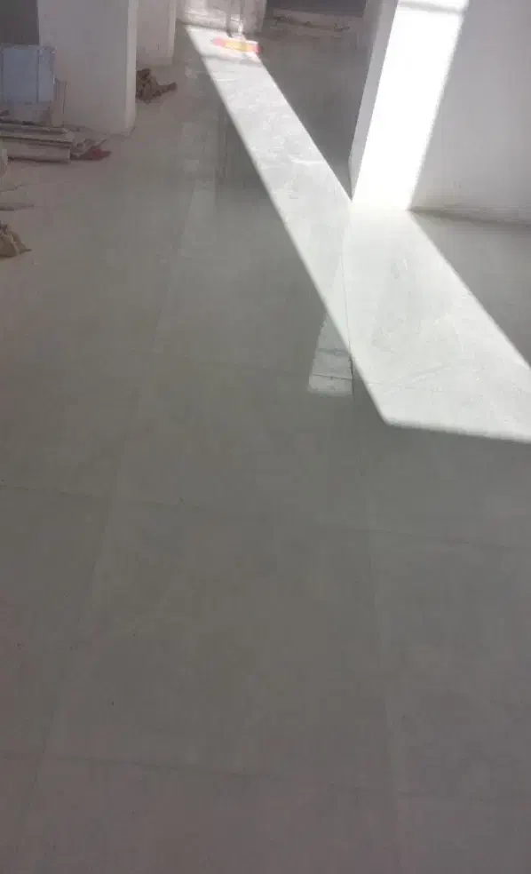 کاشی کاری و سرامیک کاری|خدمات پیشه و مهارت|کرج, کمالشهر|دیوار